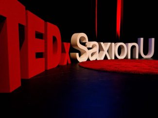 Piepschuim letters TEDx 2
