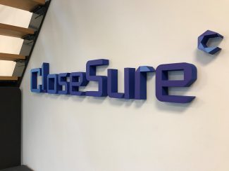 Piepschuim logo CloseSure