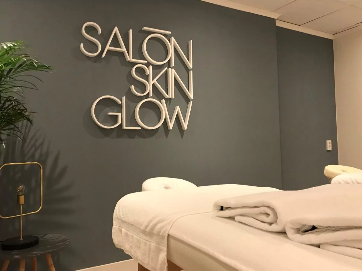 Piepschuim logo's Skin Glow Hengelo