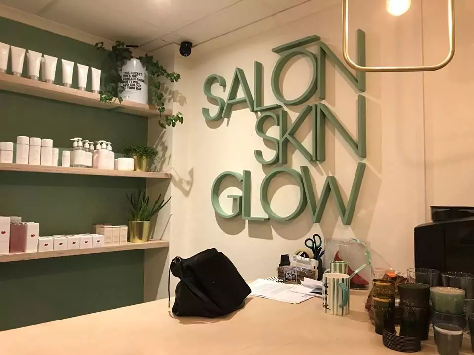 Piepschuim logo's Skin Glow Hengelo