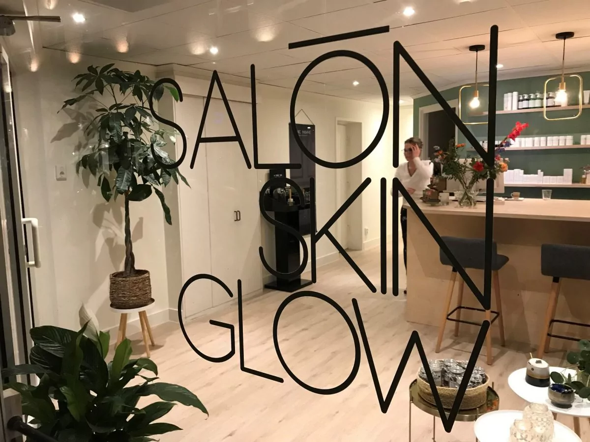 Piepschuim logo's Skin Glow Hengelo